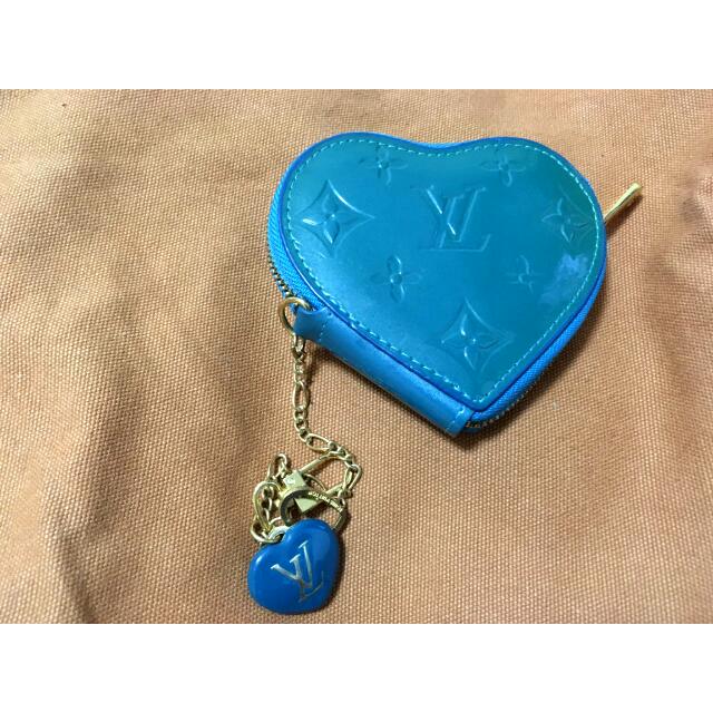Louis Vuitton  Turquoise Blue Galactic Monogram Vernis Heart Coin