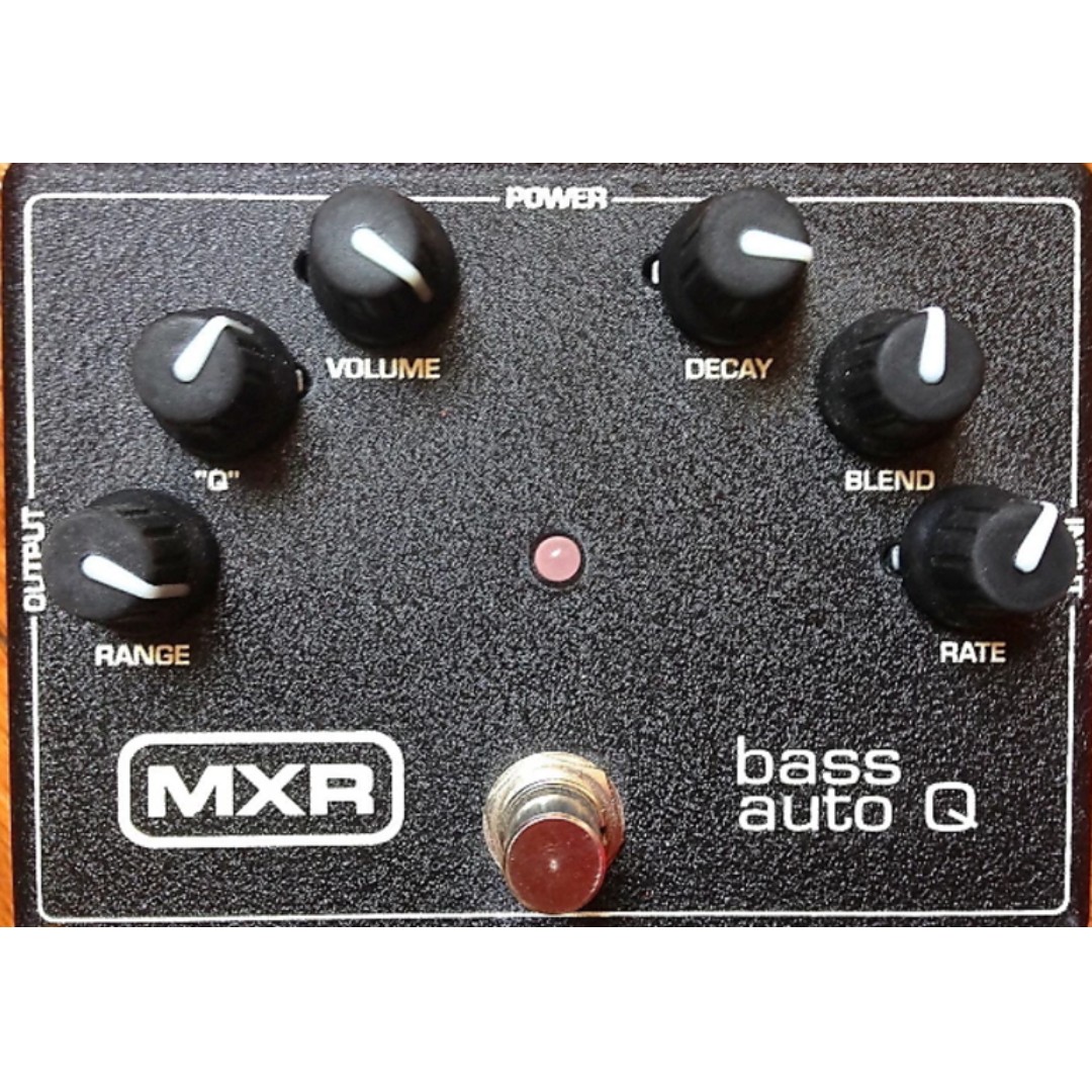 MXR Bass Auto Q 貝斯娃娃效果器, 興趣及遊戲, 音樂, 樂譜在旋轉拍賣