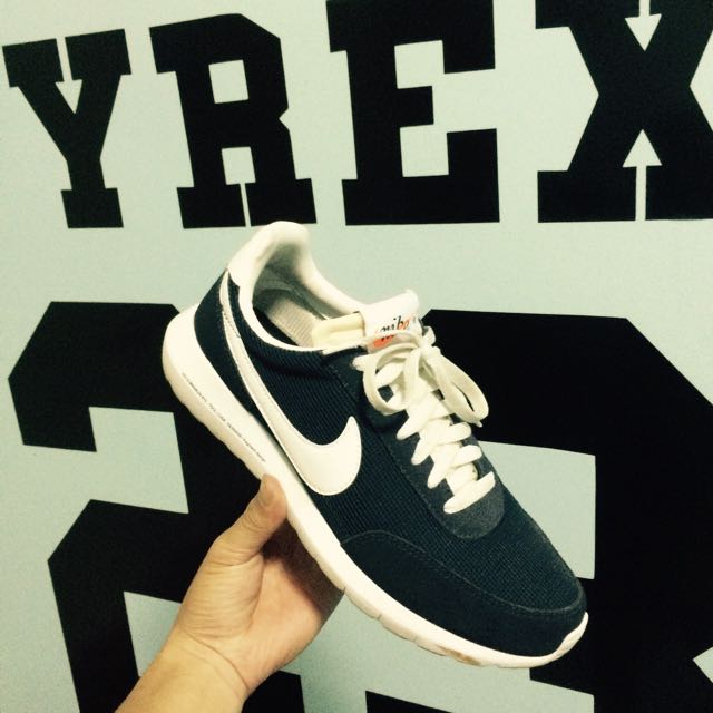 nike daybreak fragment