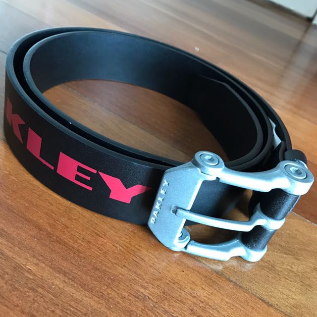 oakley golf belt