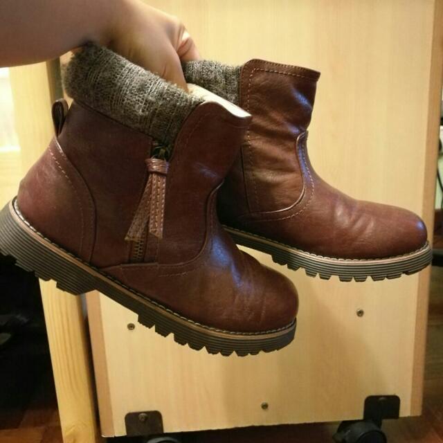 Winter Boots From Japan Women S Fashion Shoes On Carousell
