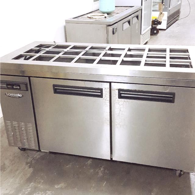 2 Door Counter Top Display Salad Bar 3 Door Counter Top Chillier