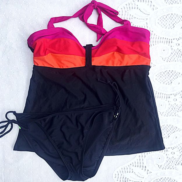 Branded Bikini (Category: Bikinis & Swimsuits) located in Manila. Submitted by chatdv (Listing ID 115584752, Image 1). Description: .