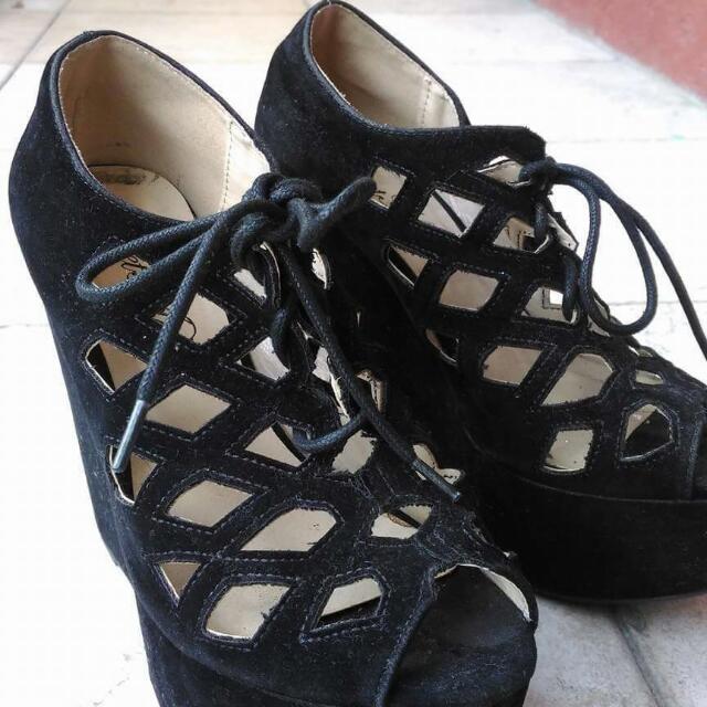 classy wedge heels