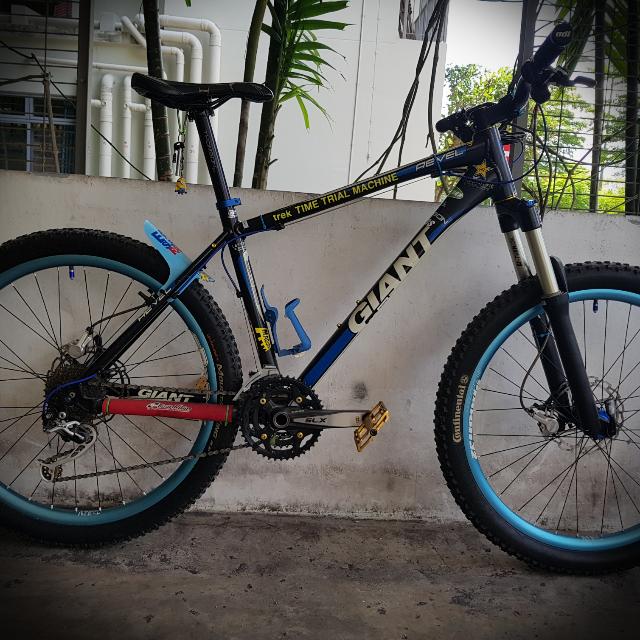 Giant Revel 3 Sports Equipment Bicycles Parts Bicycles on Carousell
