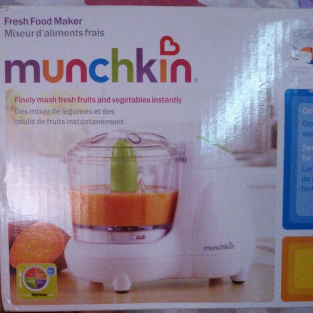 Munchkin baby food maker top