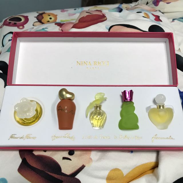 Nina Ricci Perfume Miniature Collection