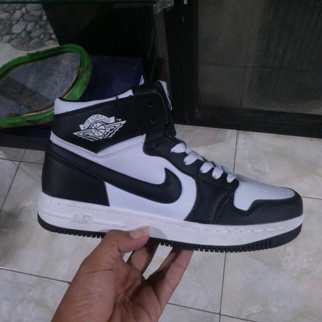 sepatu nike premium