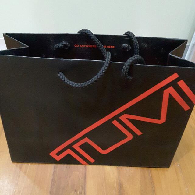 tumi paper bag