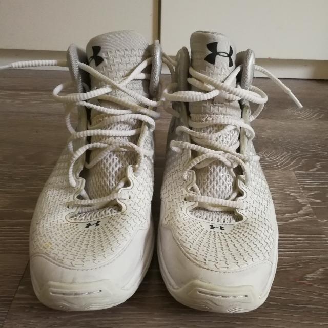 Under Armour Shoes Japan 2024 www.vivalacabana