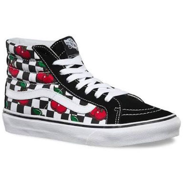 vans cherry checker old skool