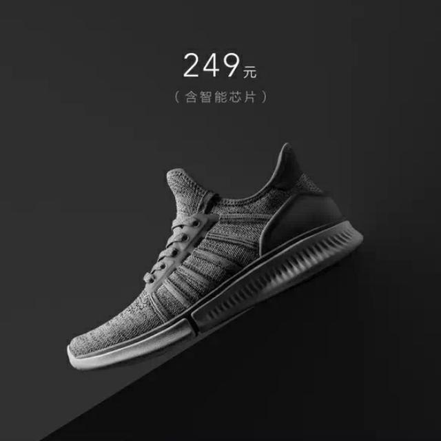 Xiaomi shop smart shoes