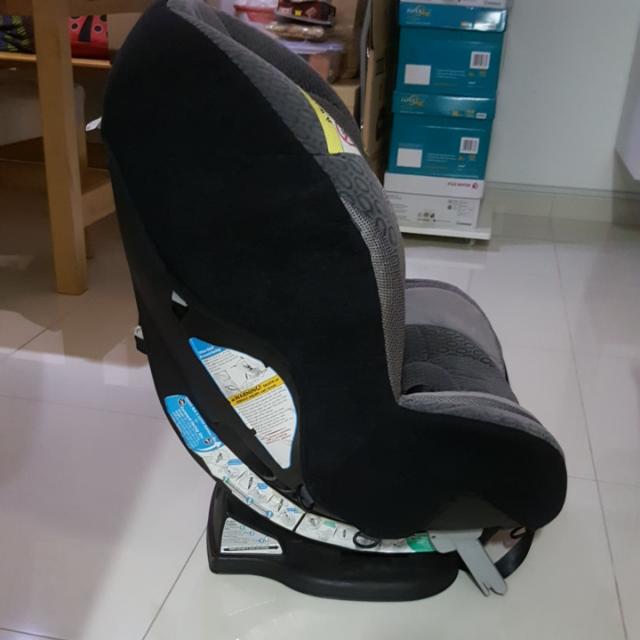 Evenflo Momentum 65 Car Child Seat