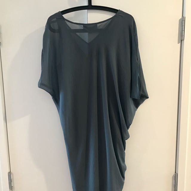 Moochi fold dress shop