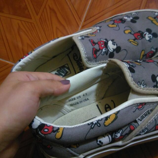 Vans mickey shop mouse slides