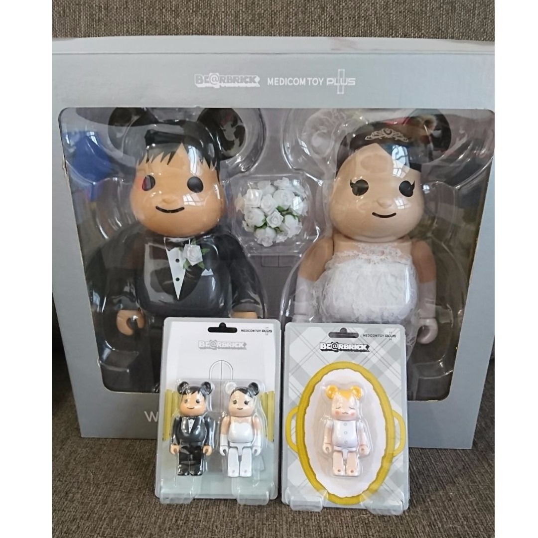 400% + 100% Wedding Set Bearbrick