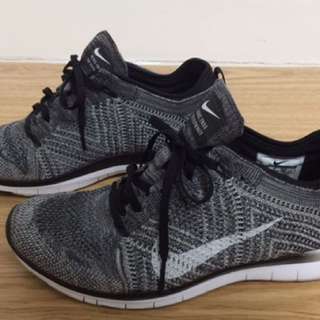 Nike Free TR Flyknit 5.0 Authentic
