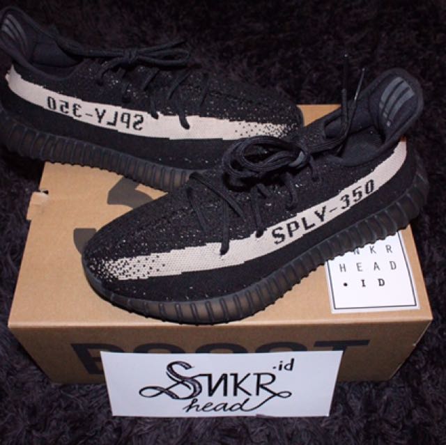 adidas yeezy boost v2 oreo