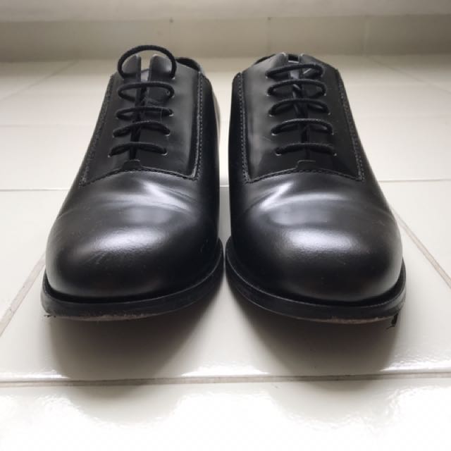 Cos leather deals slippers