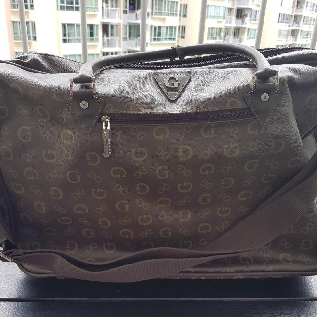 guess travel bag