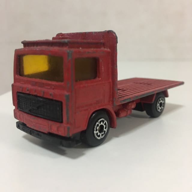 Matchbox volvo cheap truck 1981