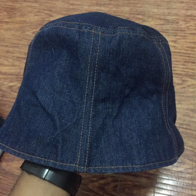 Burberry blue label hat online