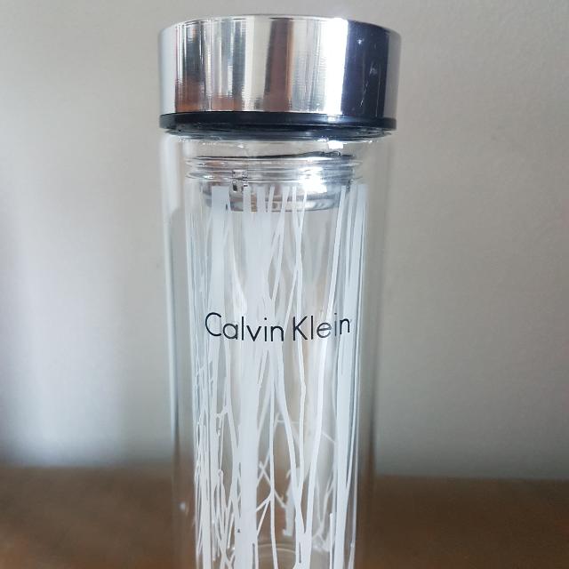 Calvin Klein Glass Water Bottle, TV & Home Appliances, Kitchen Appliances,  Water Purifers & Dispensers on Carousell