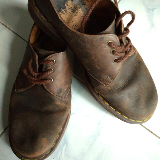 dr martens aw009