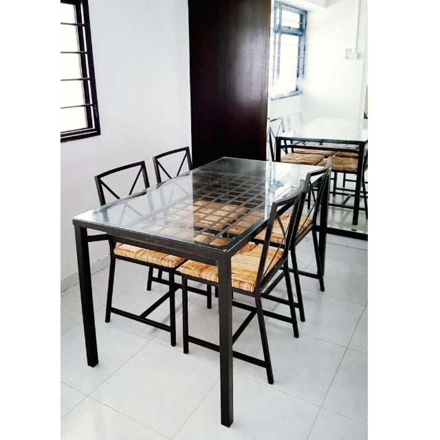 Ikea Granas Dining Table And 4 Chairs