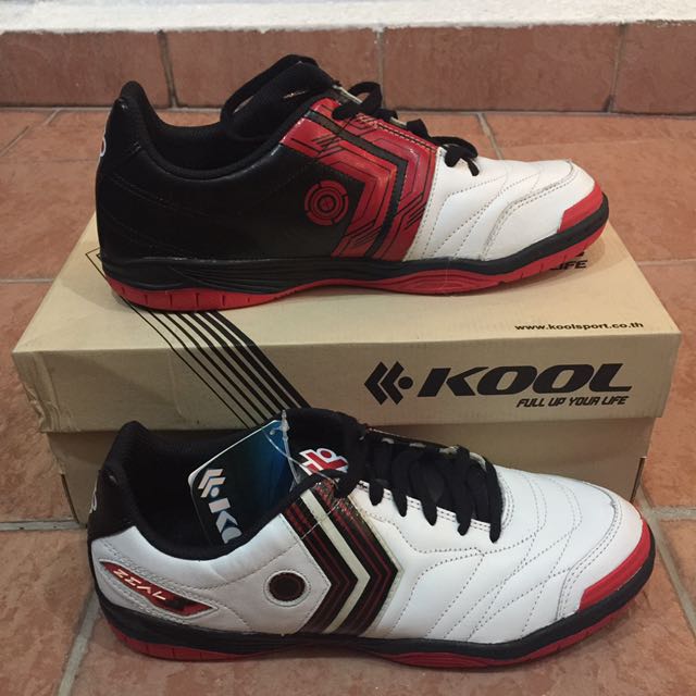 kool futsal shoes