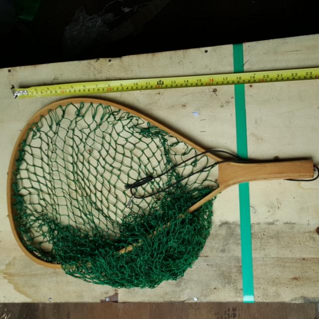 Fish landing net, Sports Equipment, Fishing on Carousell