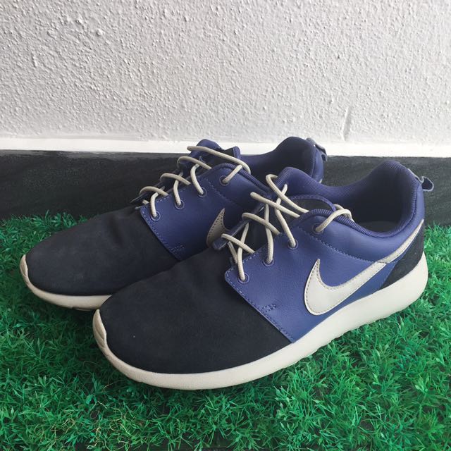 nike roshe suede