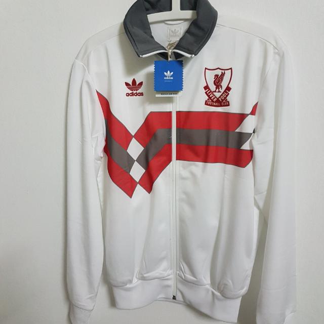Vintage Adidas Liverpool Tracktop, Men's Fashion, Clothes on Carousell