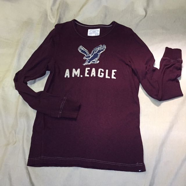 American Eagle Maroon Vintage Pullover (Category: Coats, Jackets and Outerwear) located in Manila. Submitted by arvs16 (Listing ID 116187188, Image 1). Description: .
