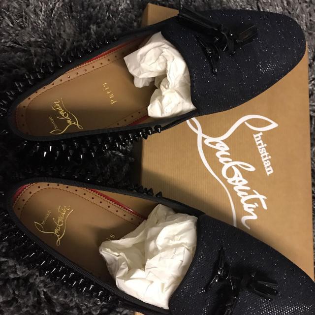 Louboutin tassilo flat hotsell