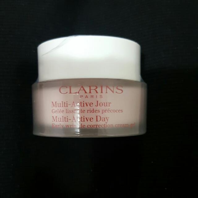 clarins multi active day early wrinkle correction cream
