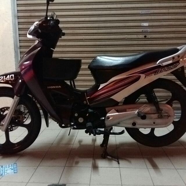 Honda wave 125 shop first model