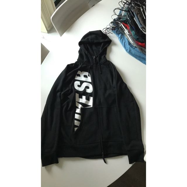 nike sb hoodie australia