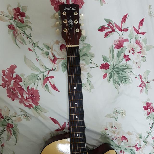Acoustic Guitar Jielisi Brand Moving Out Price