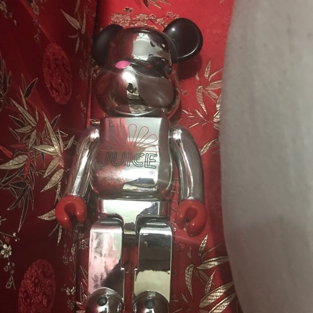 clot bearbrick 400