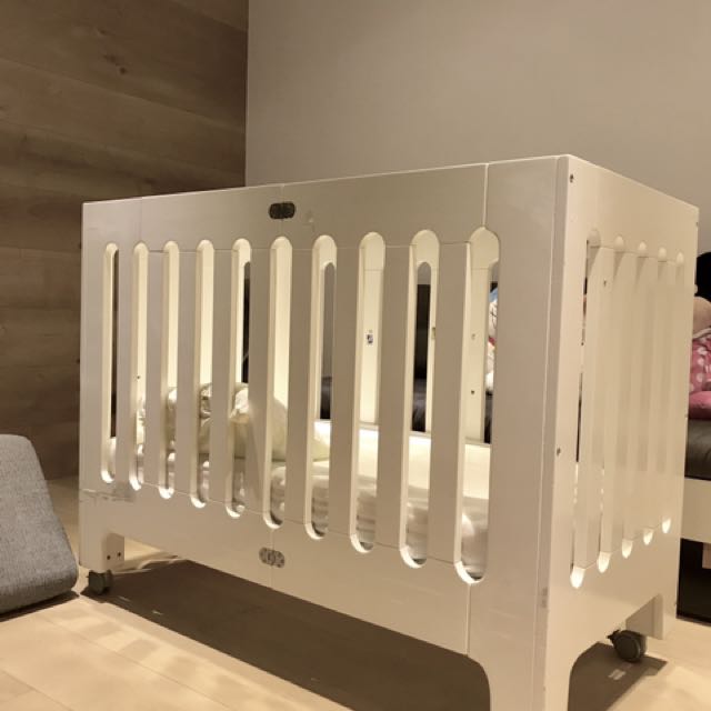 Bloom alma papa crib store