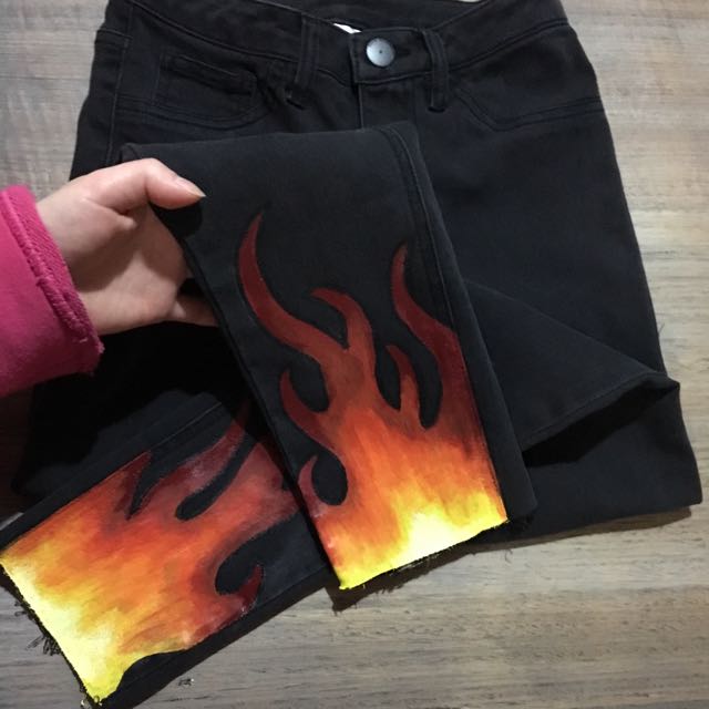 flame design jeans
