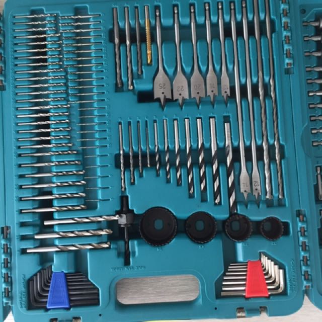 Makita 252 Pcs Accessory Kit Hobbies Toys Stationery Craft Craft Supplies Tools on Carousell