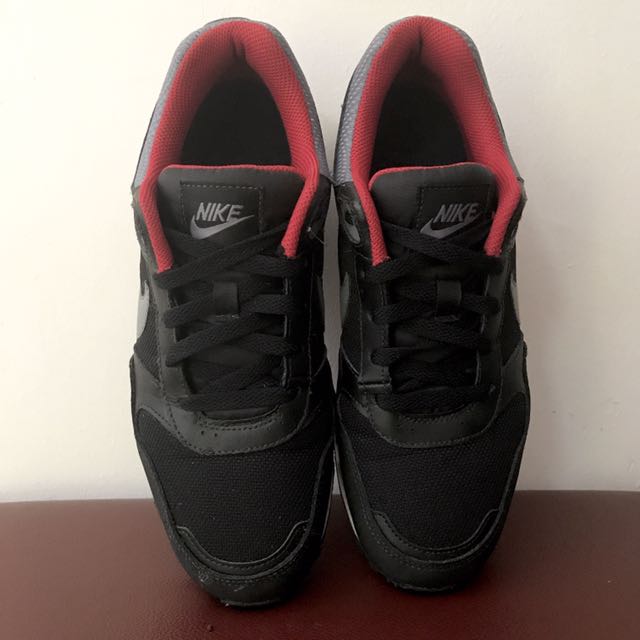 nike md runner womens