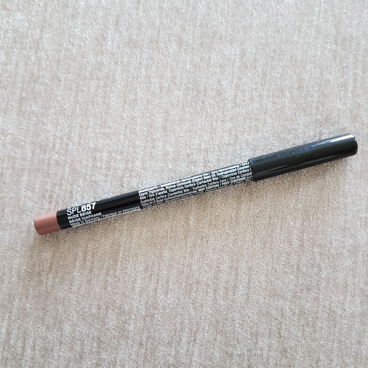 NYX lip liner in Nude Beige. Dupe for MAC Stripdown FREE shipping., Health  & Beauty, Makeup on Carousell