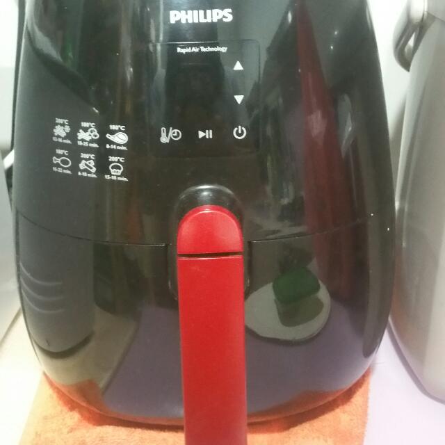 Philip Air Fryer HD9238, TV & Home Appliances, Kitchen Appliances