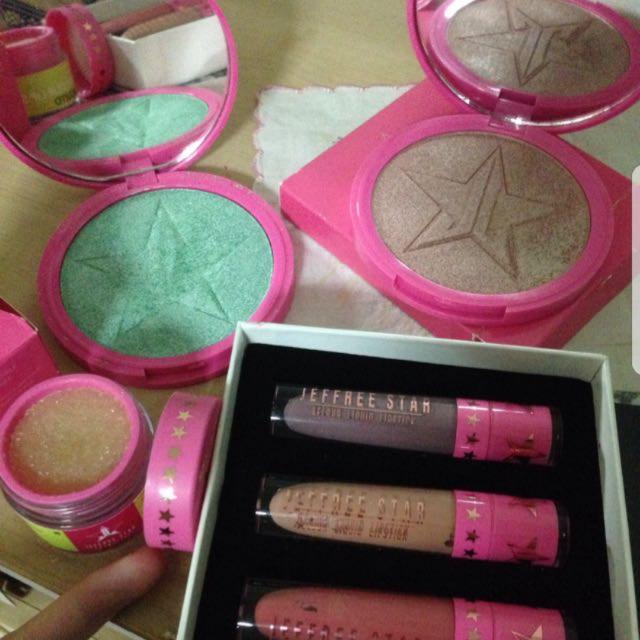 Sale Pricedown Authentic Jeffree Star Cosmetic Velour Liquid Lipstick Skinforst Higlighter Lip Scrub Health Beauty Makeup On Carousell