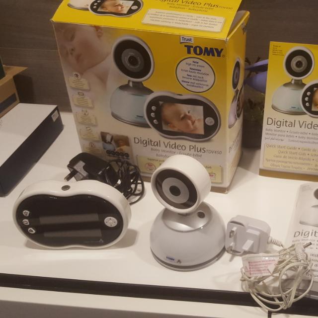 Tomy digital video plus baby monitor discount