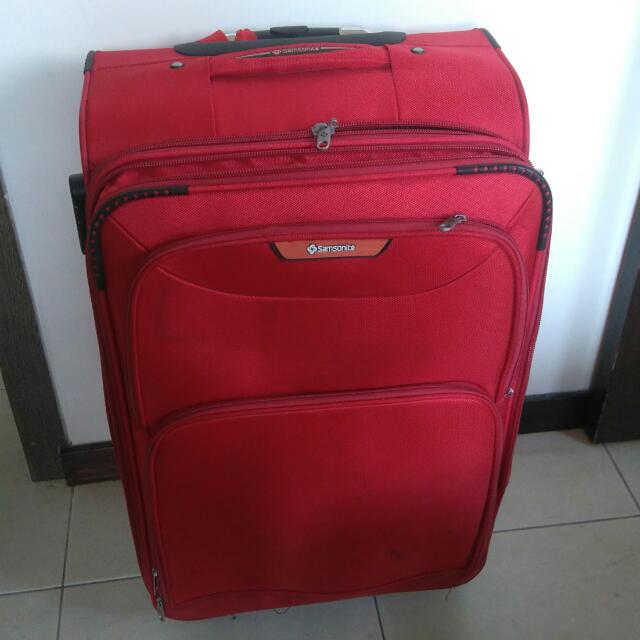 20kg Medium Size Luggage Samsonite, Luxury, Bags & Wallets on Carousell