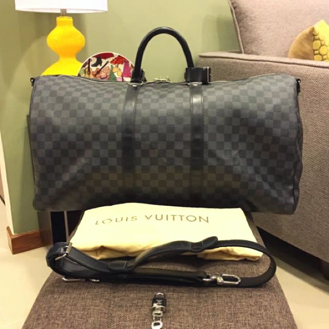 LOUIS VUITTON Damier Graphite Keepall Bandouliere 55 ❤ liked on Polyvore  featuring bags and luggage